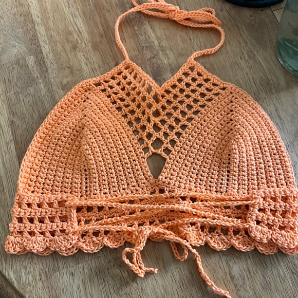 HAND CRAFTED CROCHET HALTER SMALL CROP BOHO HIPPIE OFF THE SHOULDER CROP TOP - Picture 3 of 7